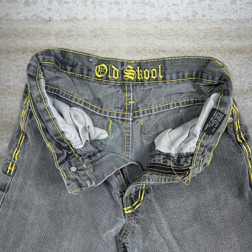 Vintage Y2K Skater Jean Shorts 24x11 Grey Wash Yellow Old Skool Denim Rap Style - Picture 4 of 5